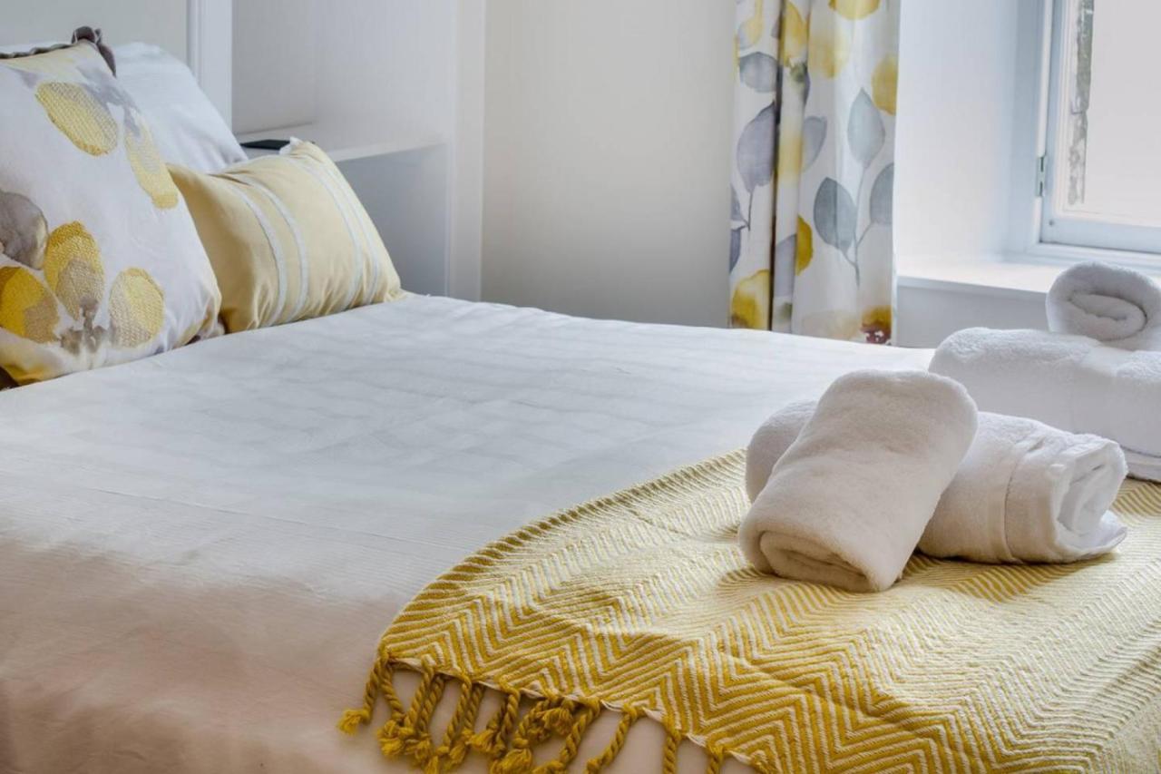 אדינבורו Joivy Stylish Apt In Trendy New Town Location מראה חיצוני תמונה