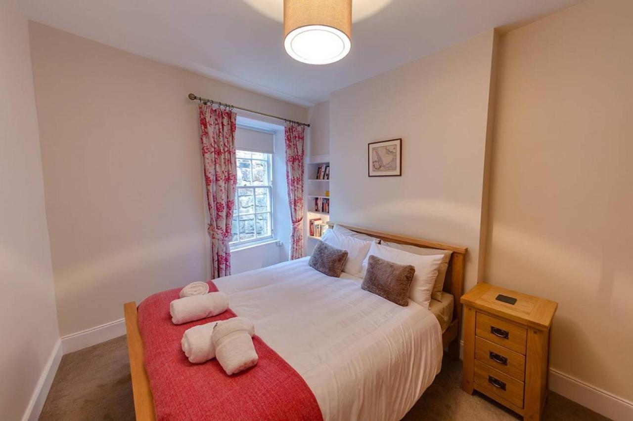 אדינבורו Joivy Stylish Apt In Trendy New Town Location מראה חיצוני תמונה